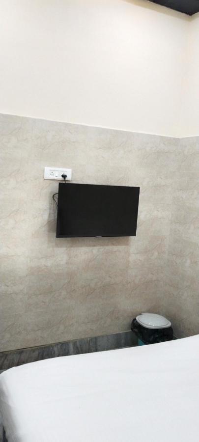 Saroja Paying Guest House Varanasi Exterior photo